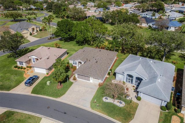 5380 CHARLESTON AVENUE, Tavares, FL 32778