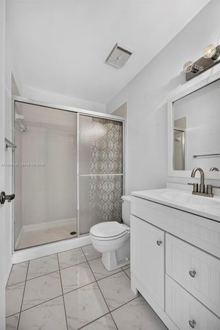 4626 E Lucerne Lakes Boulevard E 202, Lake Worth, FL 33467