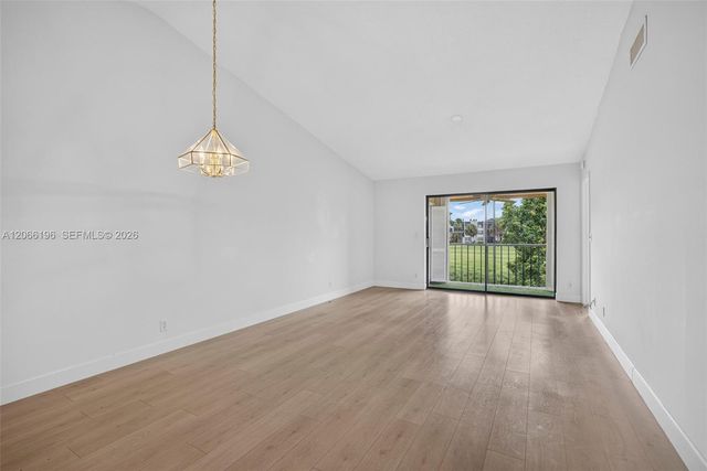 4626 E Lucerne Lakes Boulevard E 202, Lake Worth, FL 33467