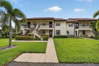 4626 E Lucerne Lakes Boulevard E 202, Lake Worth, FL 33467