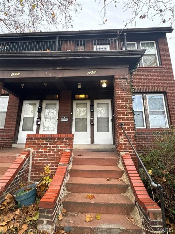 4225 E Sacramento Avenue, St Louis, MO 63115