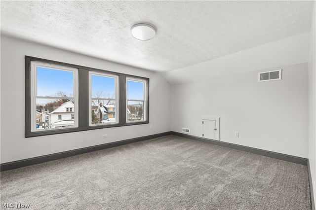 840 E Buchtel Avenue, Akron, OH 44305