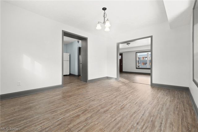 840 E Buchtel Avenue, Akron, OH 44305