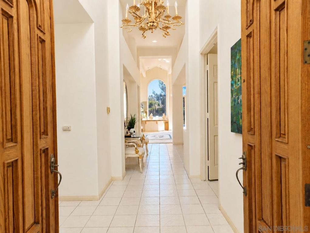 5851 Saratoga Corte, Rancho Santa Fe, CA 92067 — photo 3