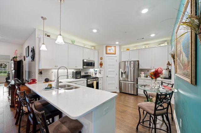 319 Buckner Cir, Mount Juliet, TN 37122