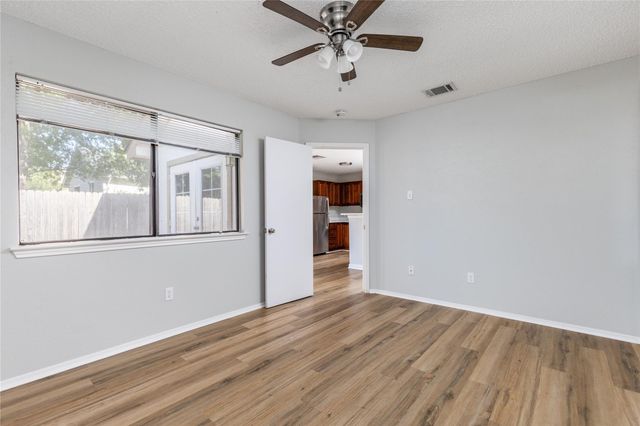 1803 Heatherglen LN, Austin, TX 78758