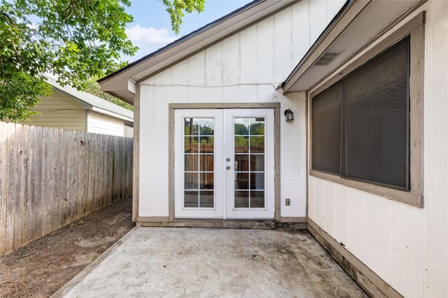 1803 Heatherglen LN, Austin, TX 78758