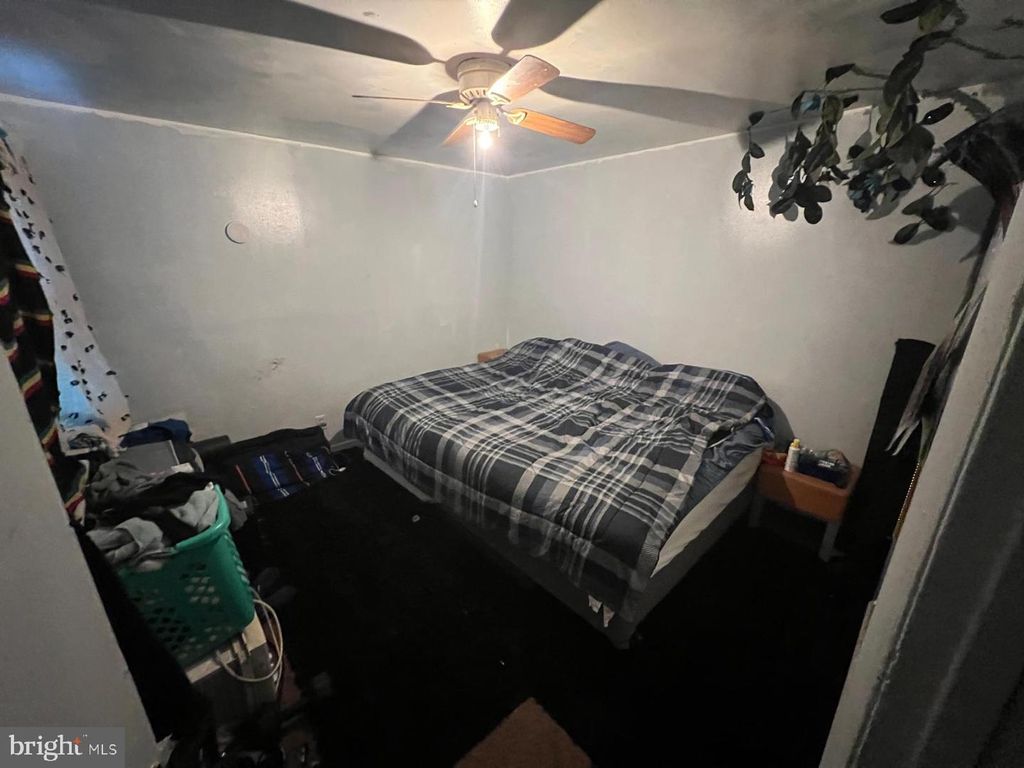 Image 16 of property listing at Address unavailable.