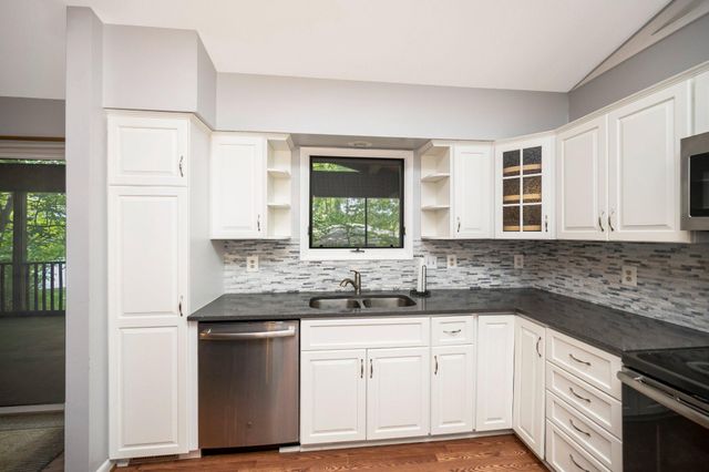 110 FEDERAL RD, Locust Grove, VA 22508