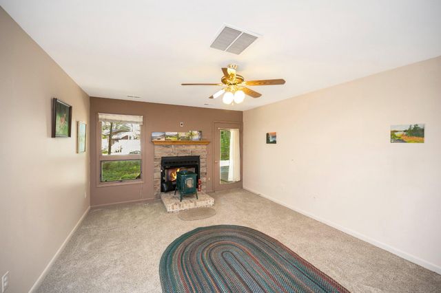 110 FEDERAL RD, Locust Grove, VA 22508