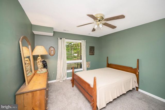 110 FEDERAL RD, Locust Grove, VA 22508