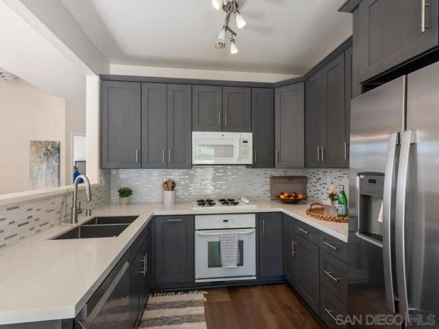 417 Sanibelle Circle 91, Chula Vista, CA 91910