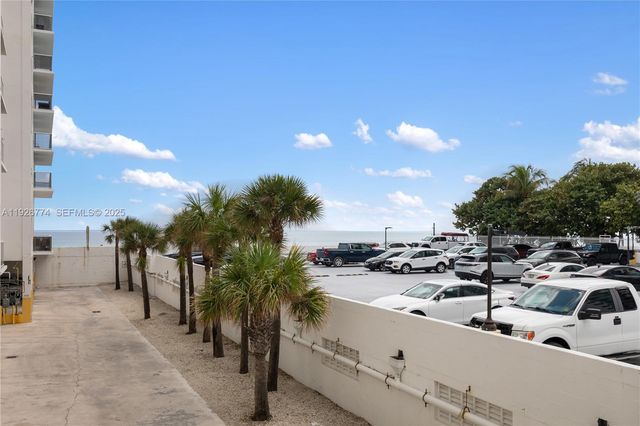 2751 S Ocean Dr 208S, Hollywood, FL 33019