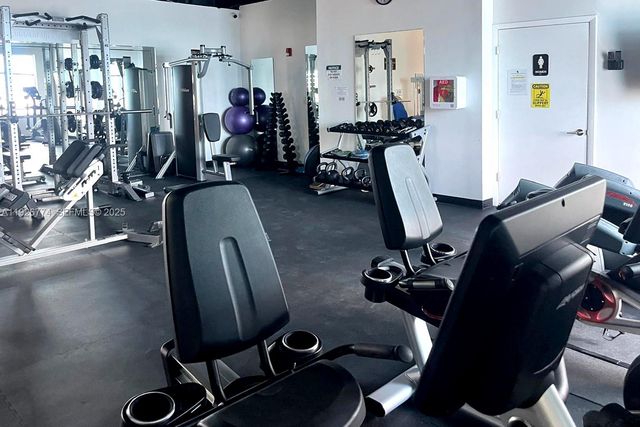 2751 S Ocean Dr 208S, Hollywood, FL 33019