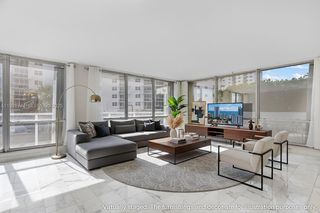 2751 S Ocean Dr 208S, Hollywood, FL 33019