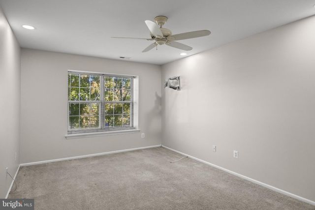 3302-B RAMSBURY CT, Mount Laurel, NJ 08054
