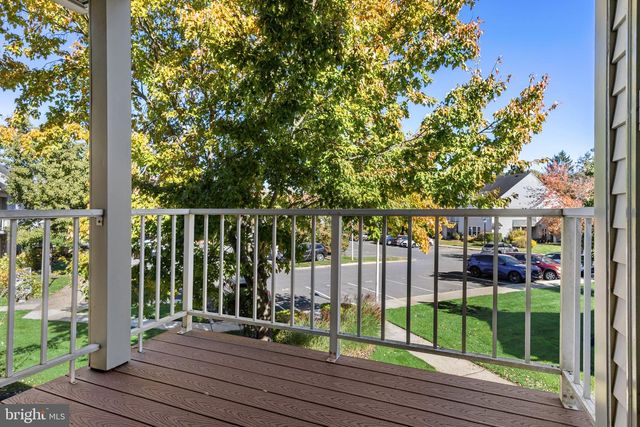 3302-B RAMSBURY CT, Mount Laurel, NJ 08054