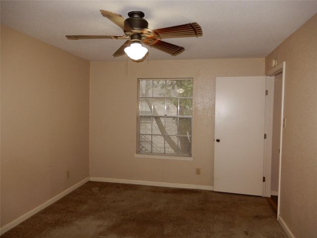 9797 Leawood Boulevard 902, Houston, TX 77099