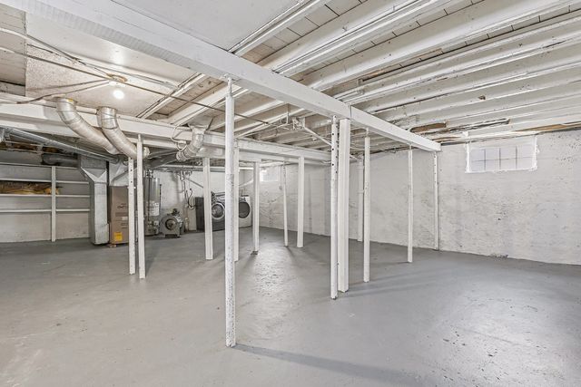 541 4th Avenue, Aurora, IL 60505