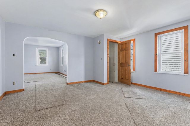 541 4th Avenue, Aurora, IL 60505