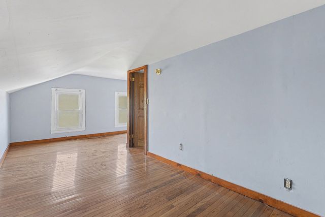 541 4th Avenue, Aurora, IL 60505