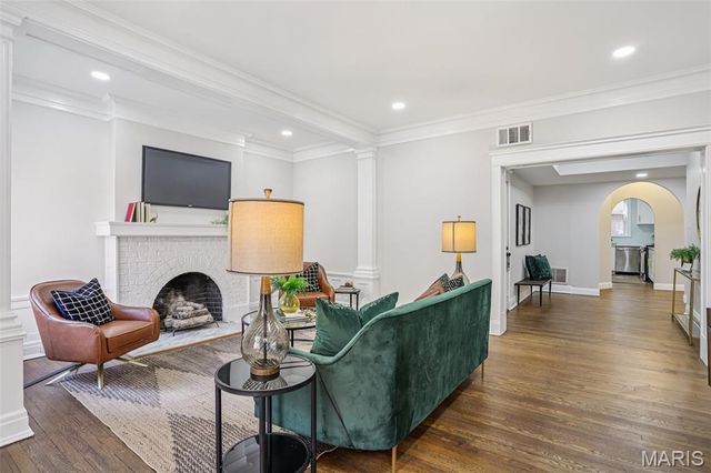 5539 Waterman Boulevard 2N, St Louis, MO 63112