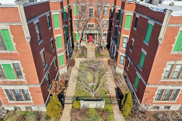 5539 Waterman Boulevard 2N, St Louis, MO 63112