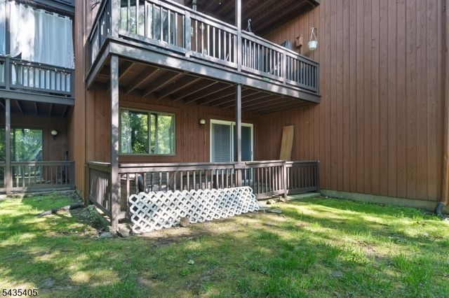 3 Port Royal Dr 3, Vernon Twp., NJ 07462