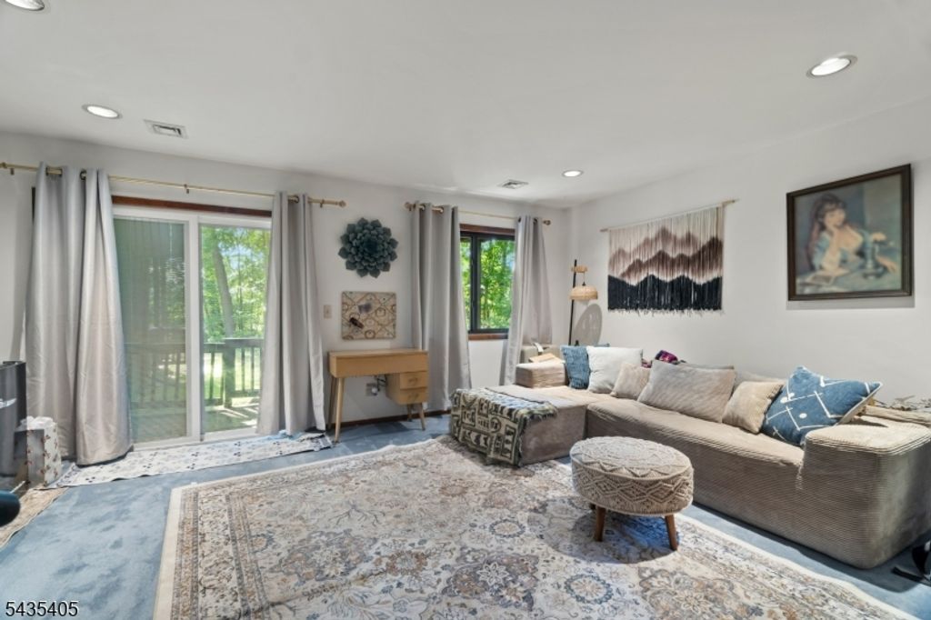 3 Port Royal Dr 3, Vernon Twp., NJ 07462