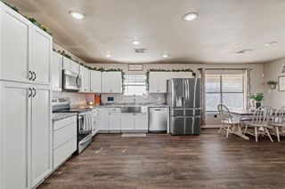 1611 Brazos Ave, Rockdale, TX 76567