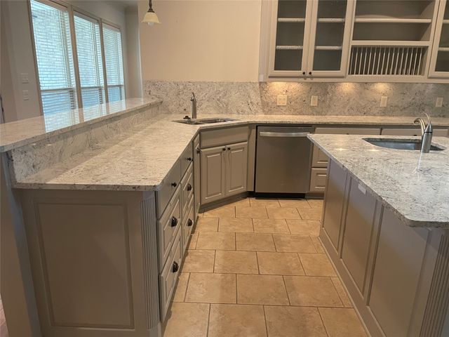 326 Harborview Drive, Rockwall, TX 75032