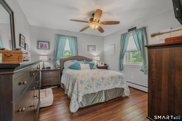 35 Pepperbox Road, Waterford, CT 06385