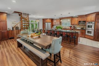 35 Pepperbox Road, Waterford, CT 06385