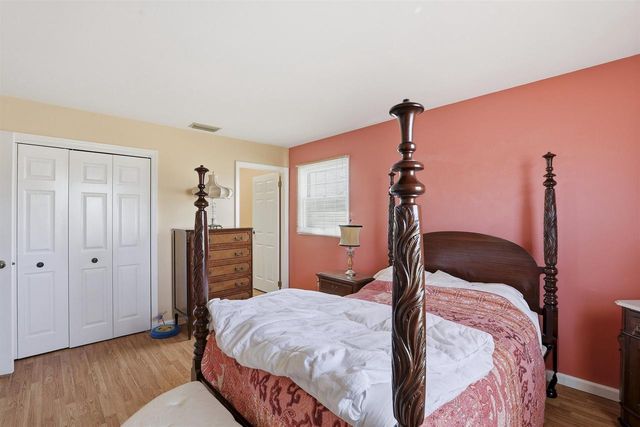 2302 WISCONSIN STREET, Oshkosh, WI 54901