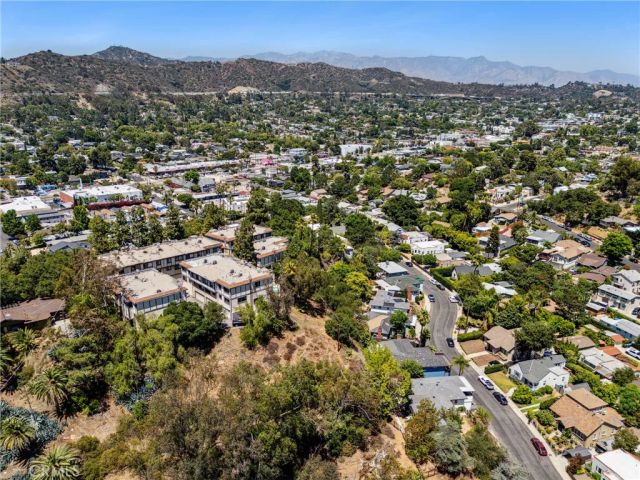 1832 Oak Tree Drive 13, Los Angeles, CA 90041