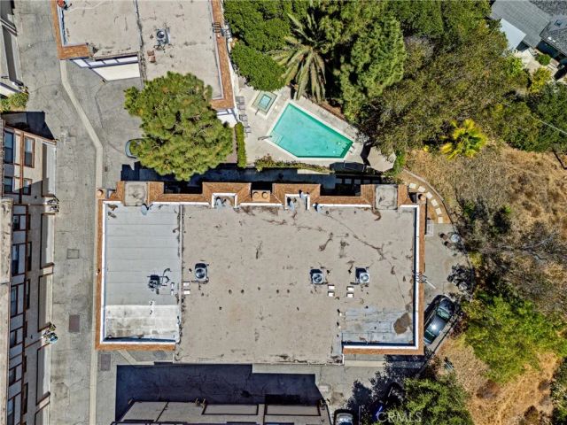 1832 Oak Tree Drive 13, Los Angeles, CA 90041