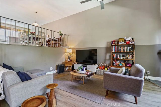 1832 Oak Tree Drive 13, Los Angeles, CA 90041