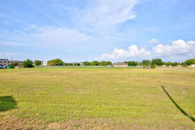 4242 Keith Road, Pasadena, TX 77505