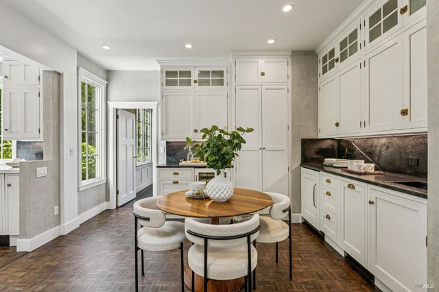 1616 Grand Ave, San Rafael, CA 94901