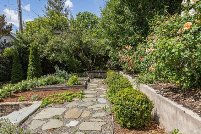 1616 Grand Ave, San Rafael, CA 94901