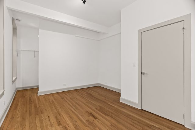 2030 N OAKLEY Avenue 2F, Chicago, IL 60647