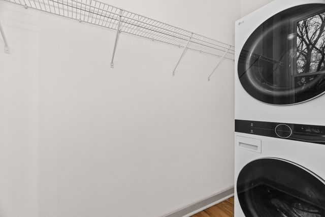 2030 N OAKLEY Avenue 2F, Chicago, IL 60647