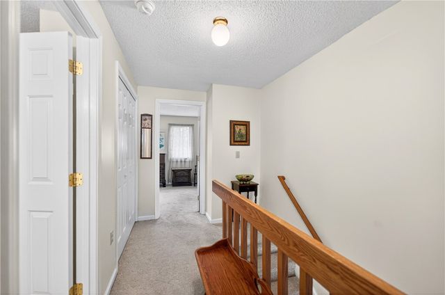 39 Dale Avenue B, Johnston, RI 02919