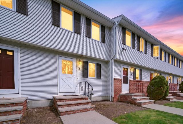 39 Dale Avenue B, Johnston, RI 02919