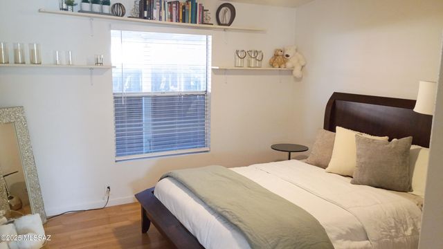 1449 W Hualpai Road, Tucson, AZ 85745