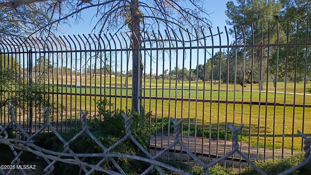 1449 W Hualpai Road, Tucson, AZ 85745