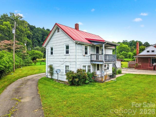 783 Skyland Drive, Sylva, NC 28779