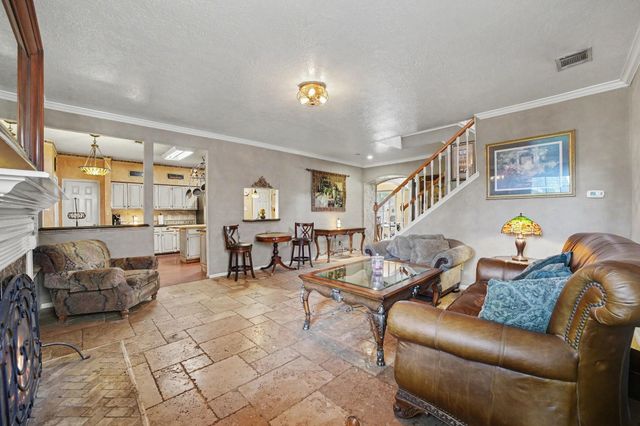 7918 Duncansby Vale Road, Houston, TX 77095
