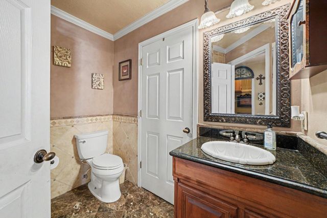 7918 Duncansby Vale Road, Houston, TX 77095