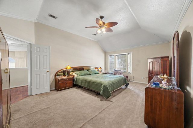 7918 Duncansby Vale Road, Houston, TX 77095